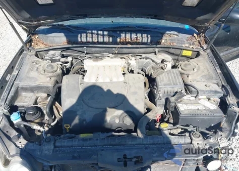 2004 Hyundai Sonata Gls/Lx from USA, damaged, VIN KMHWF35H34A961602